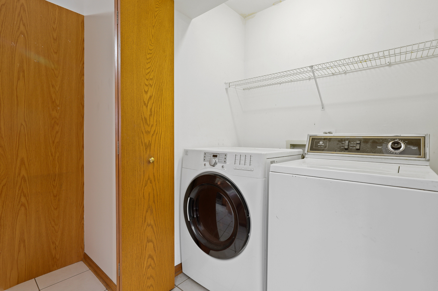 9437 S 79th Avenue Unit: 304
