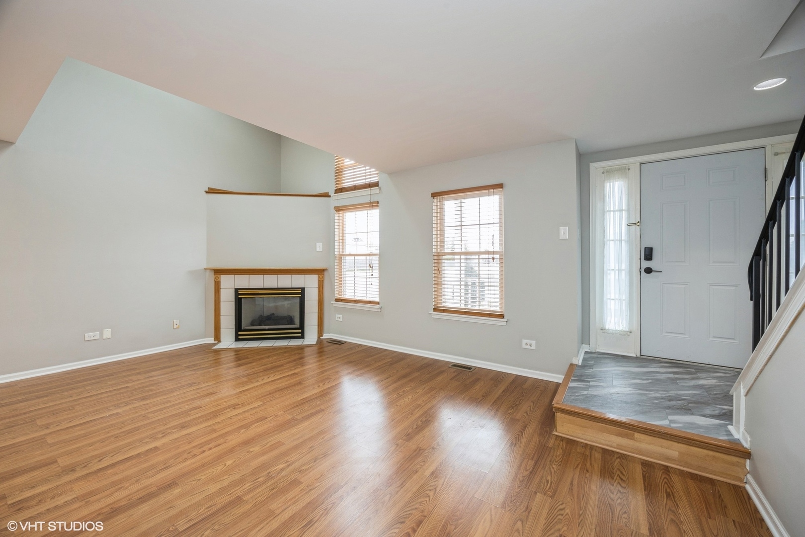 8002 160th Street Unit: 8002