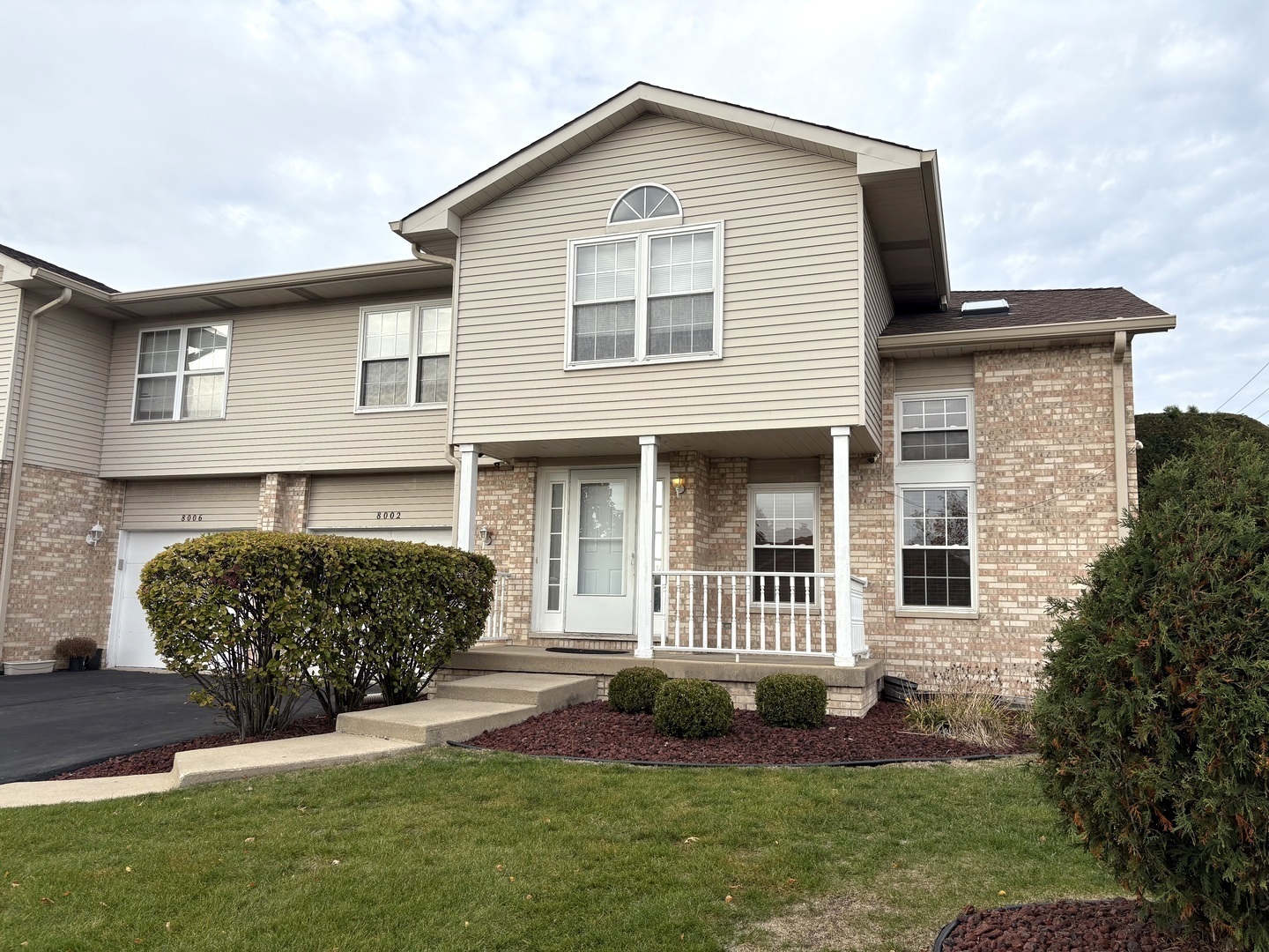 8002 160th Street Unit: 8002