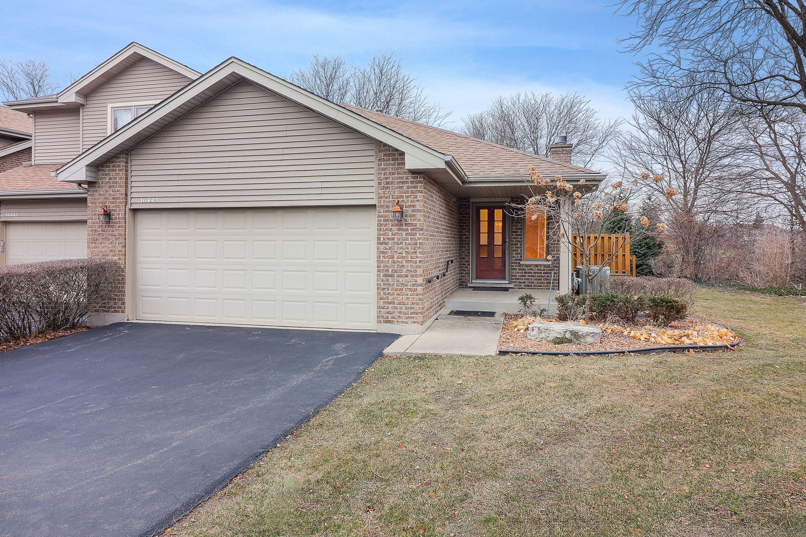16443 Nottingham Court