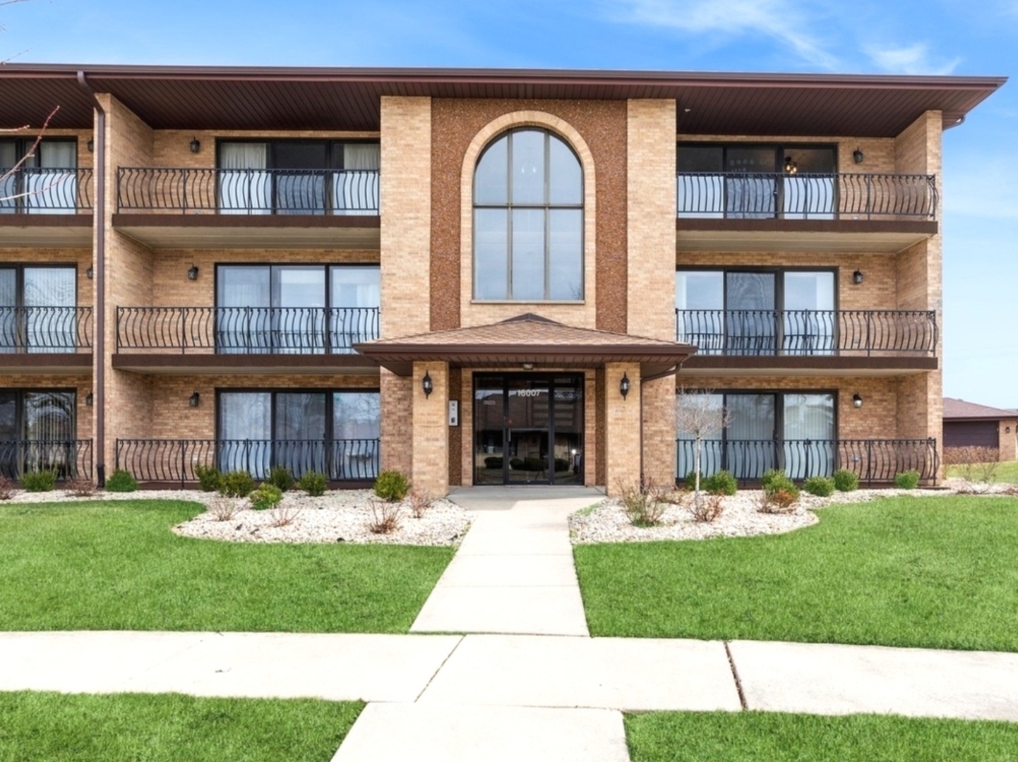 16007 Eagle Ridge Drive Unit: 3S