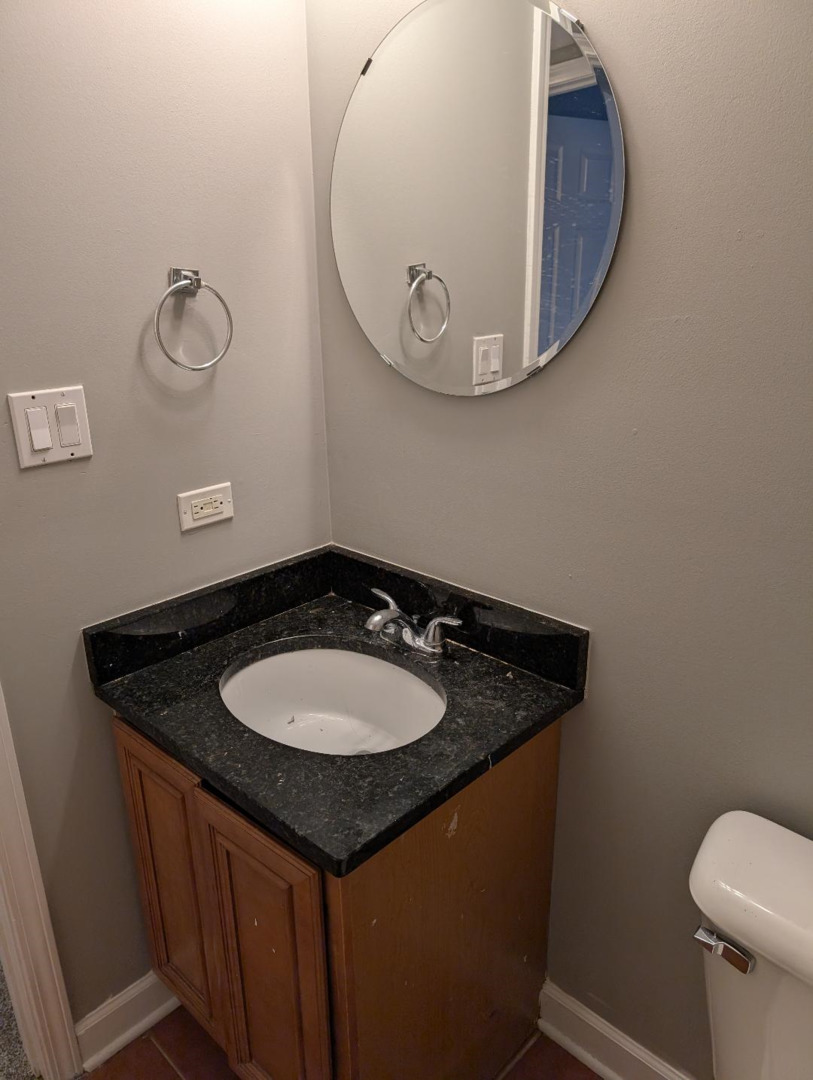 10620 BROOKS Lane Unit: C3