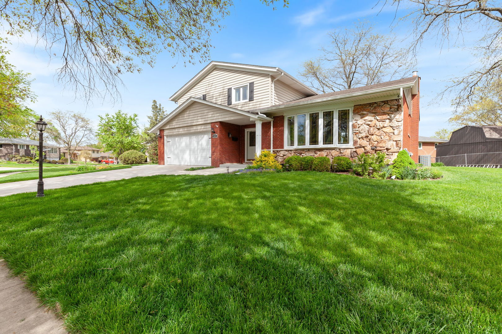 15325 Walnut Road