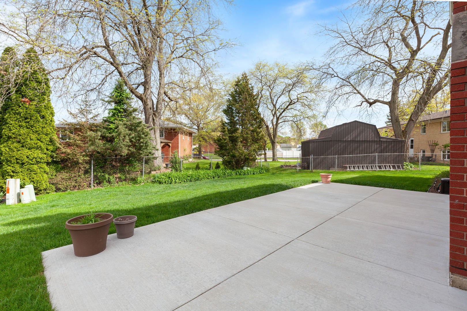 15325 Walnut Road