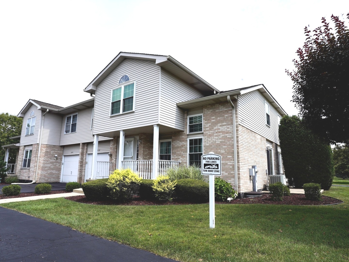 8116 160th Street Unit: 0