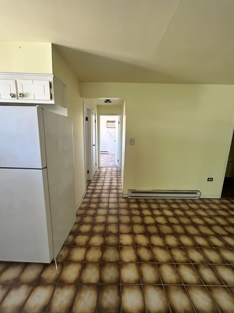 8019 Beloit Avenue Unit: 3A