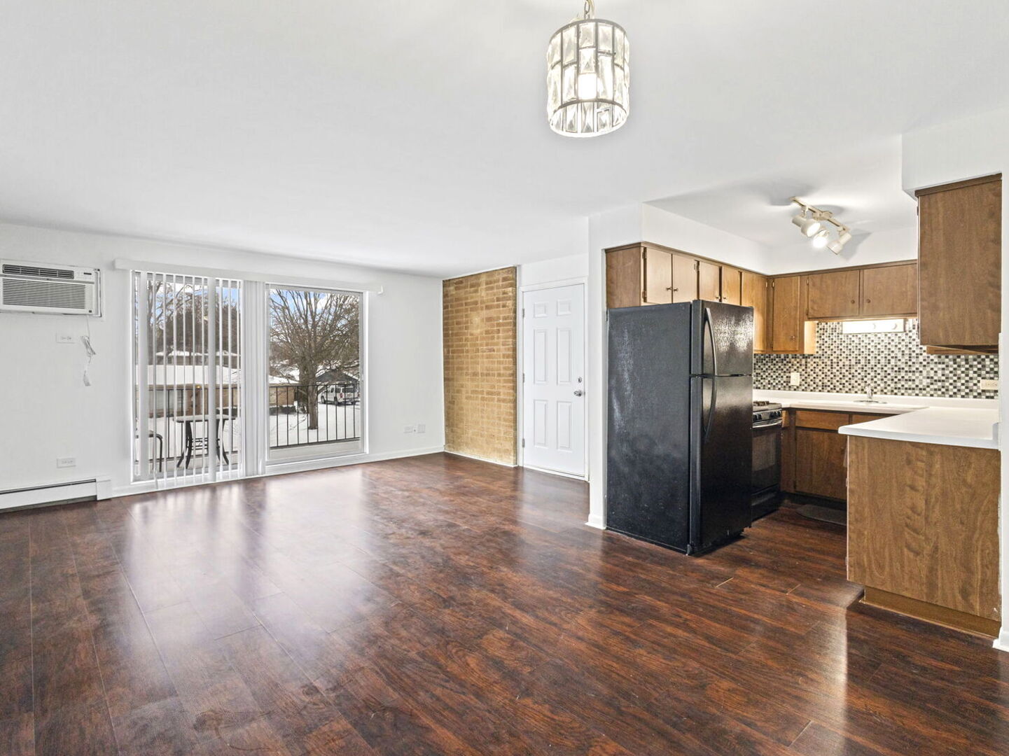 10606 S Depot Street Unit: 1A