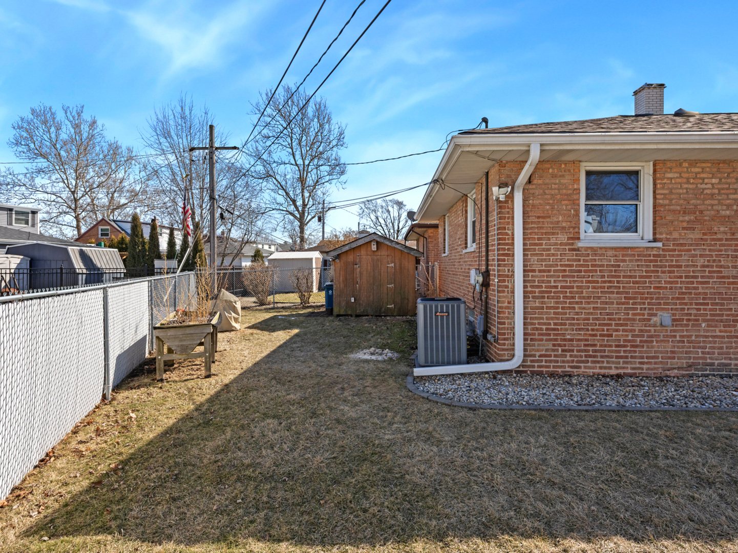 11531 S Kolmar Avenue