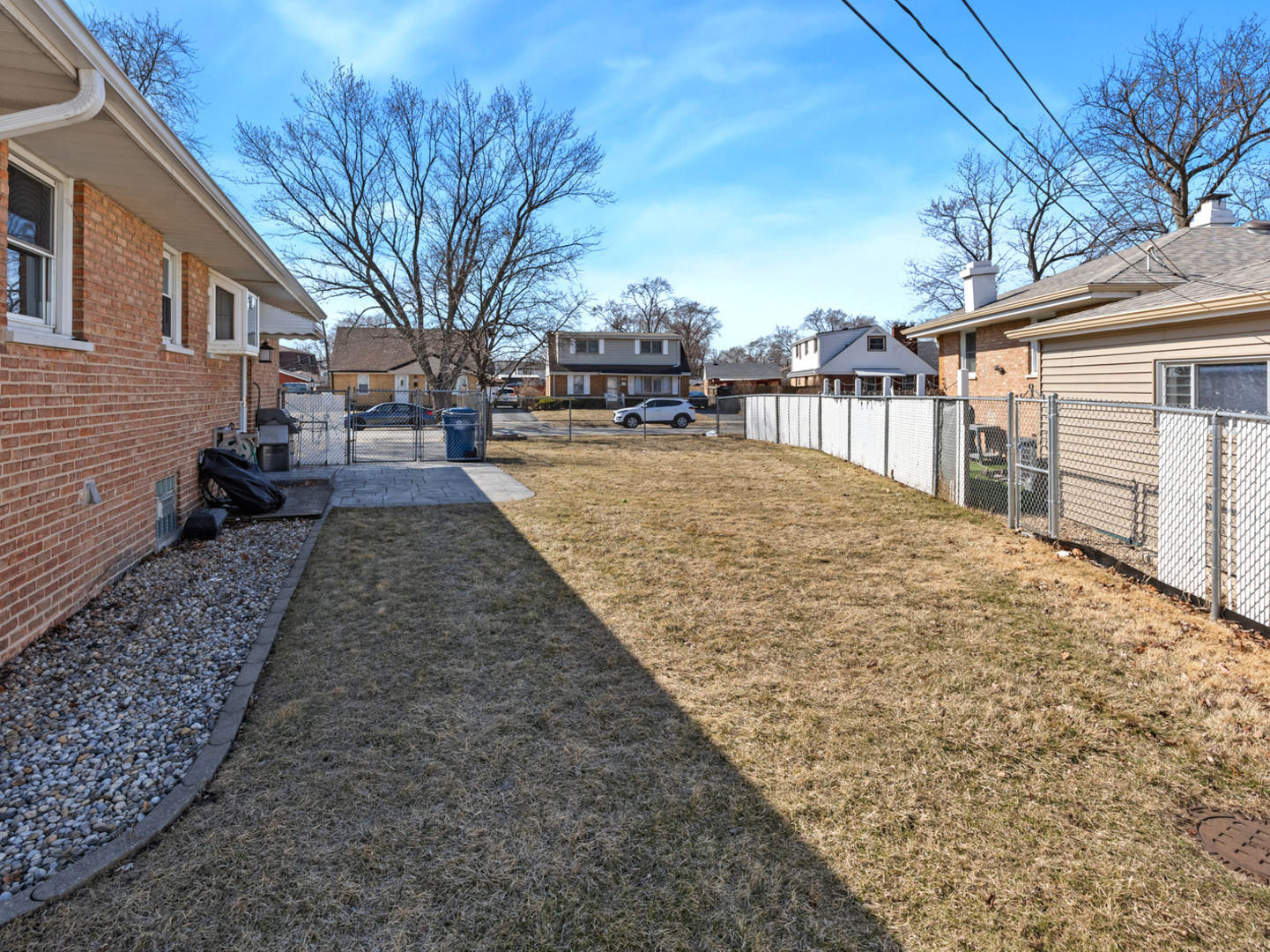 11531 S Kolmar Avenue