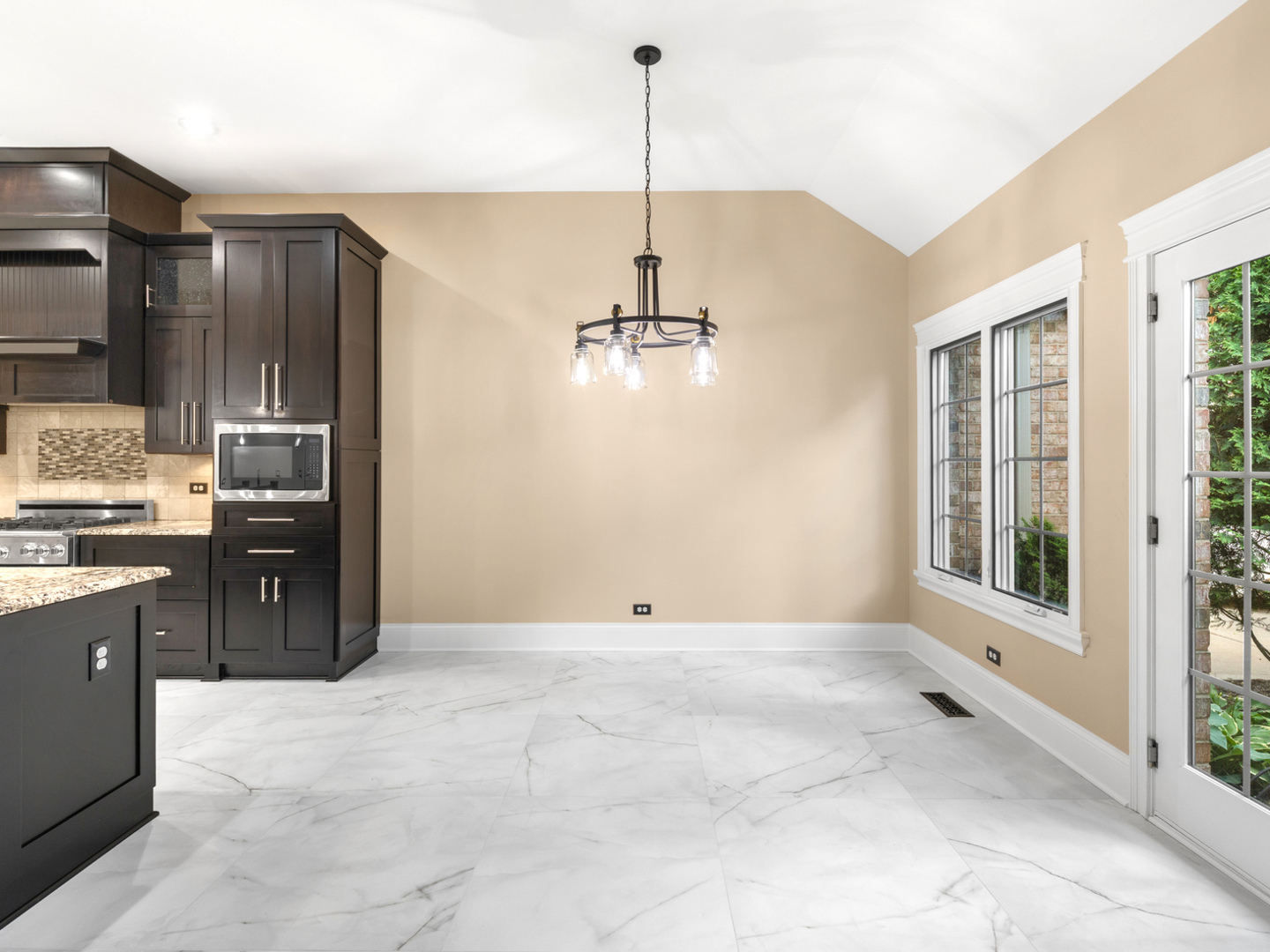9832 Folkers Drive Unit: 9832