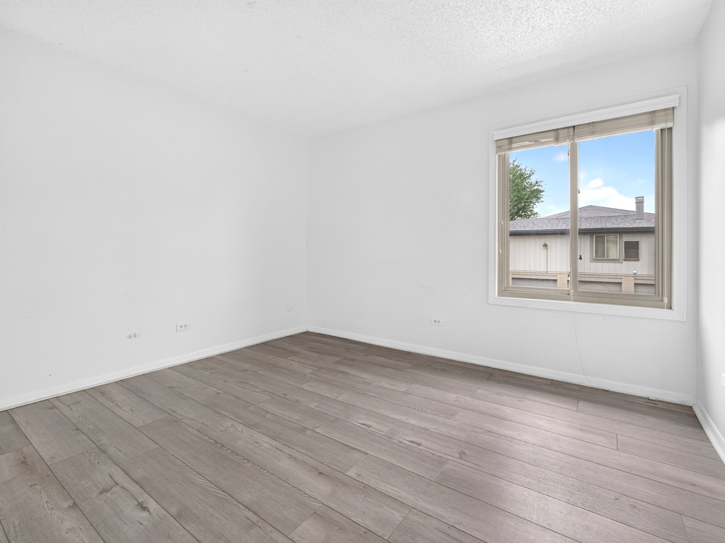 15713 Orlan Brook Drive Unit: 100
