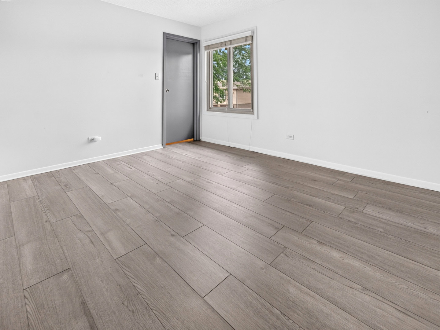 15713 Orlan Brook Drive Unit: 100