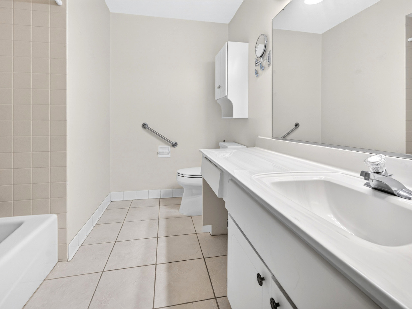 15713 Orlan Brook Drive Unit: 100