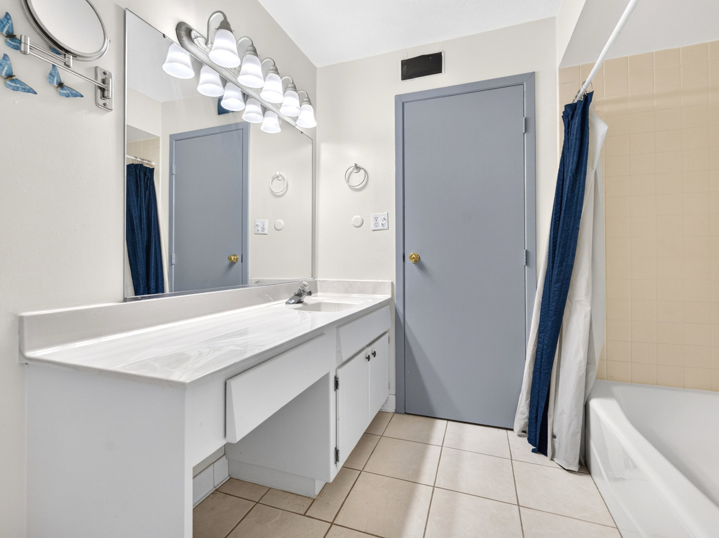 15713 Orlan Brook Drive Unit: 100