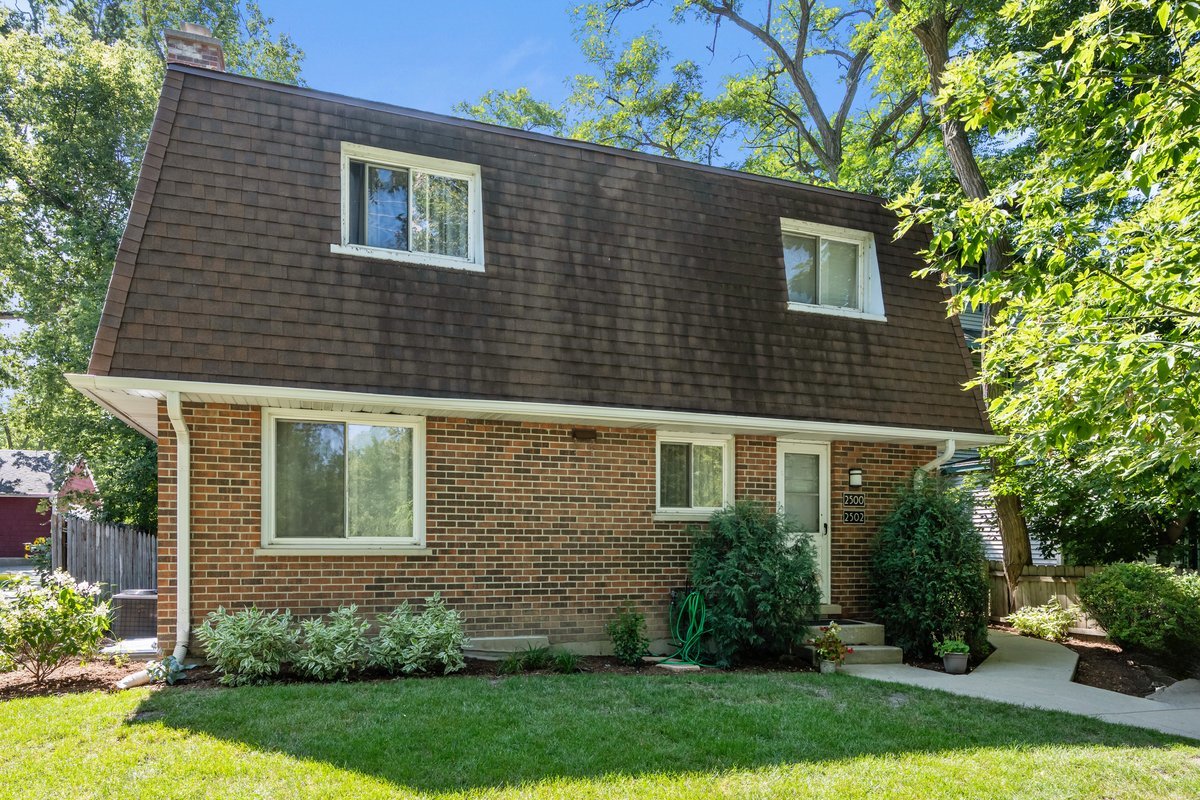 2500 Green Bay Road