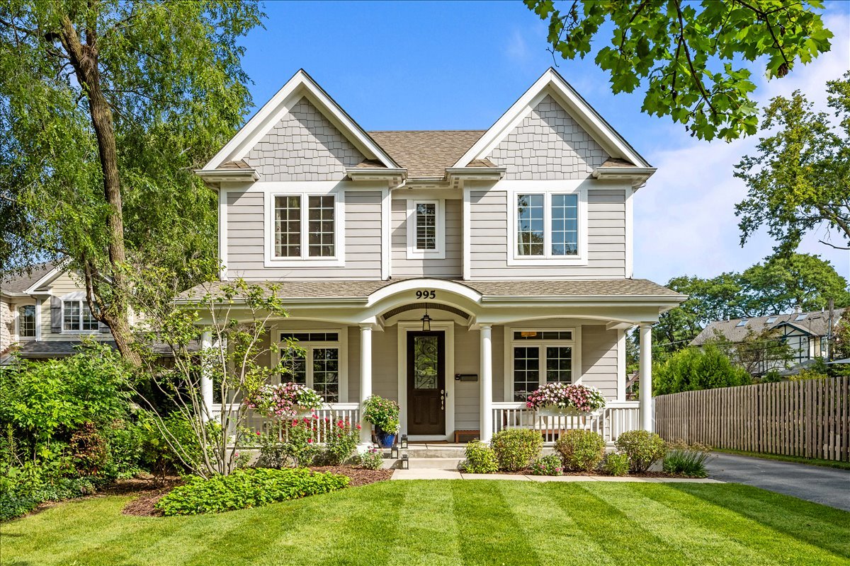 995 Harvard Court