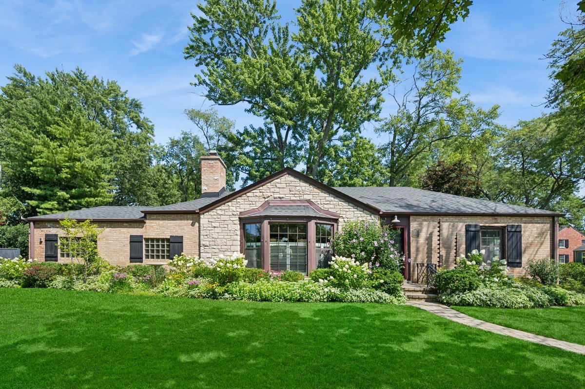 1871 Elmwood Drive