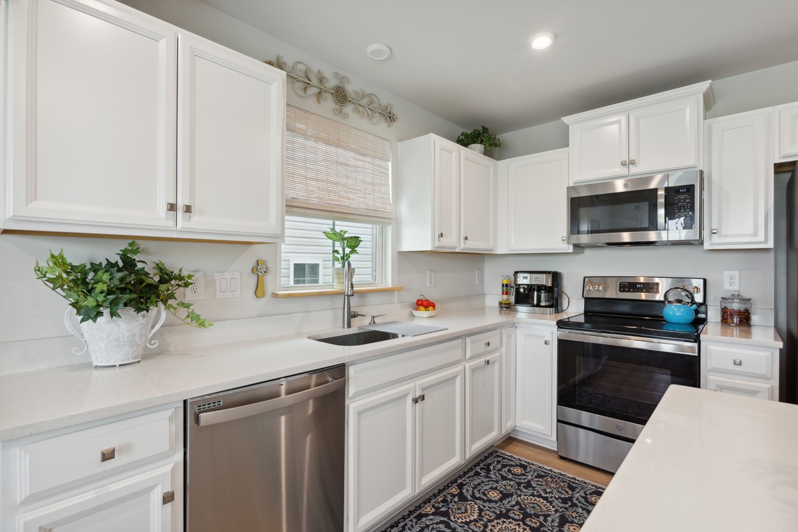 2652 Thornton Grove Blvd