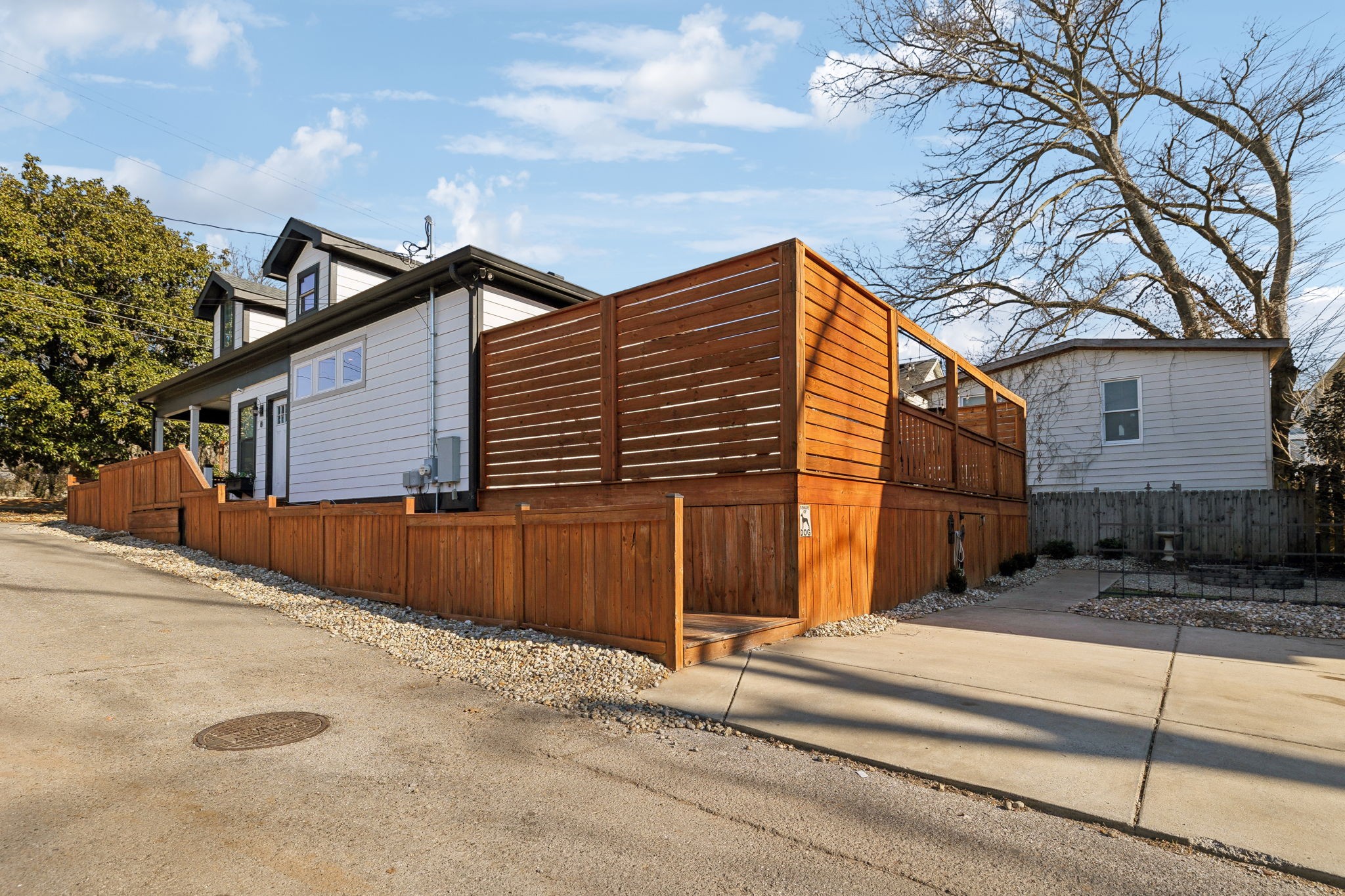 1405 Clay St