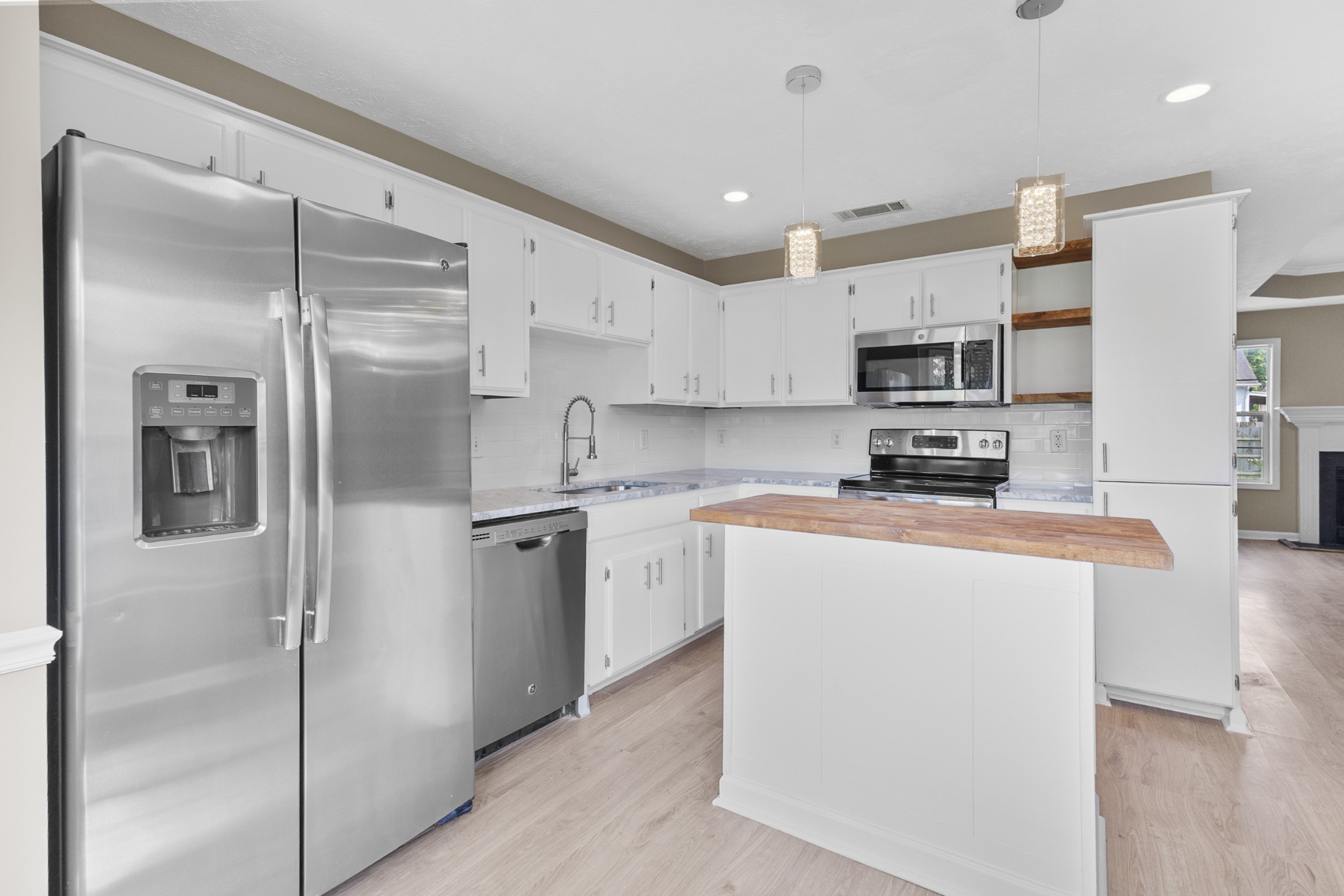 514 Bon Aqua Dr