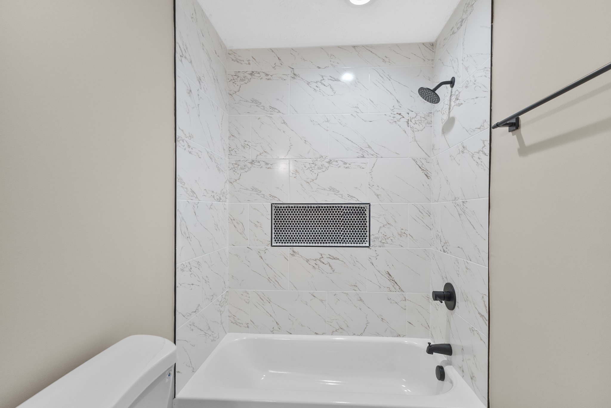 514 Bon Aqua Dr