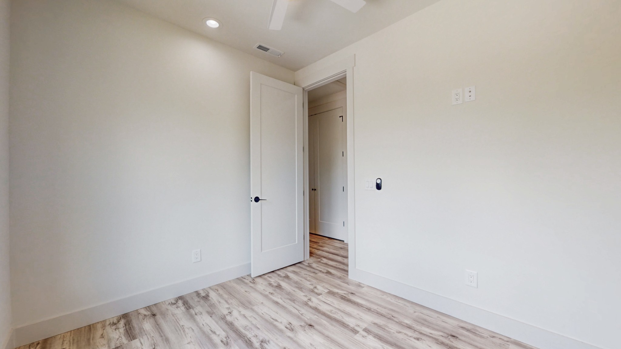 2905 Morningside Dr, S Unit: B