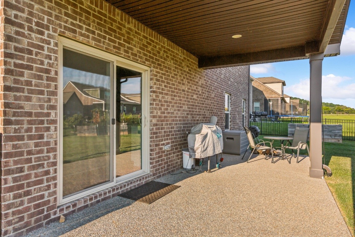 112 Santa Rosa Dr