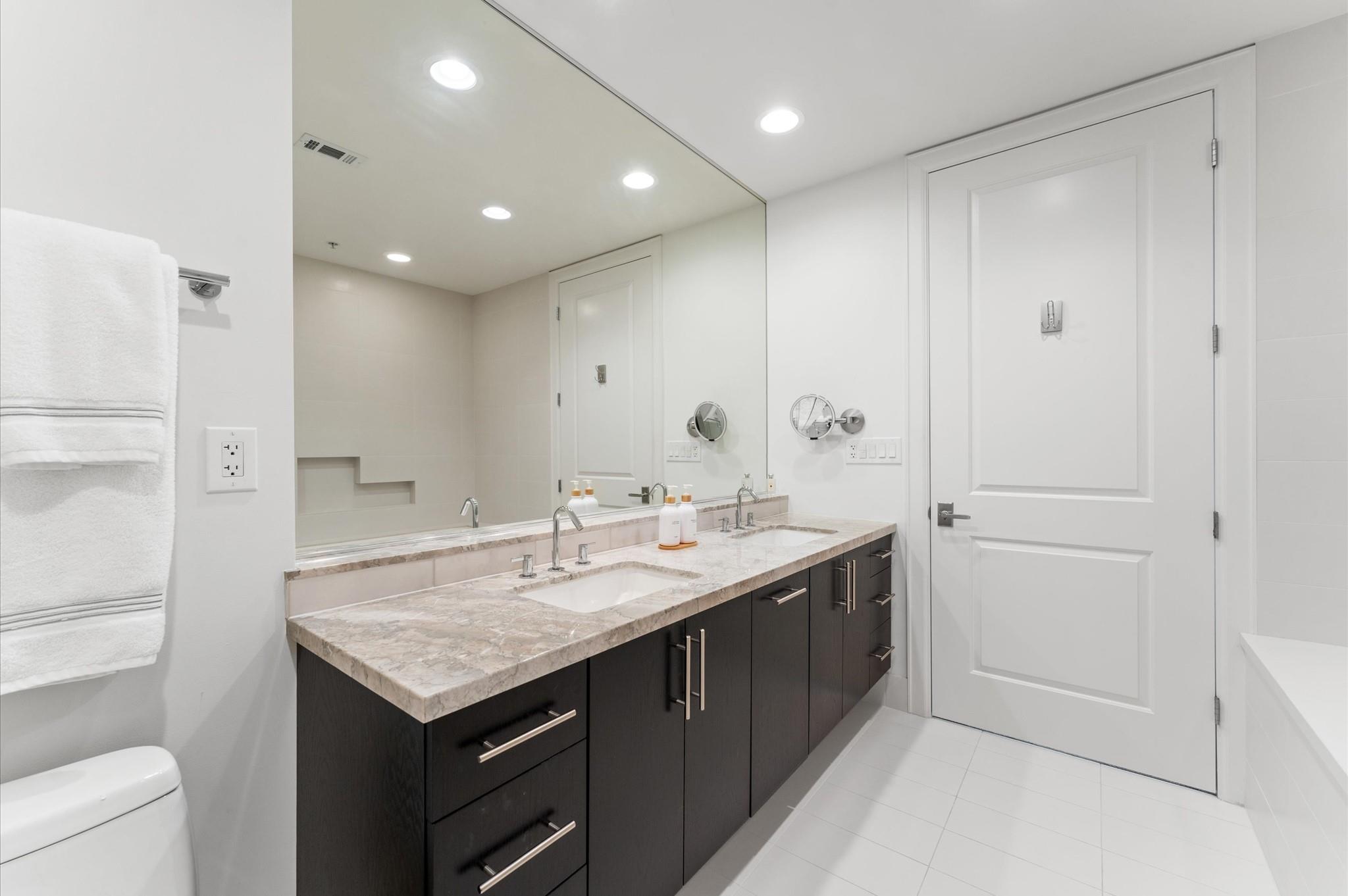 2207 Bancroft Street # 1104