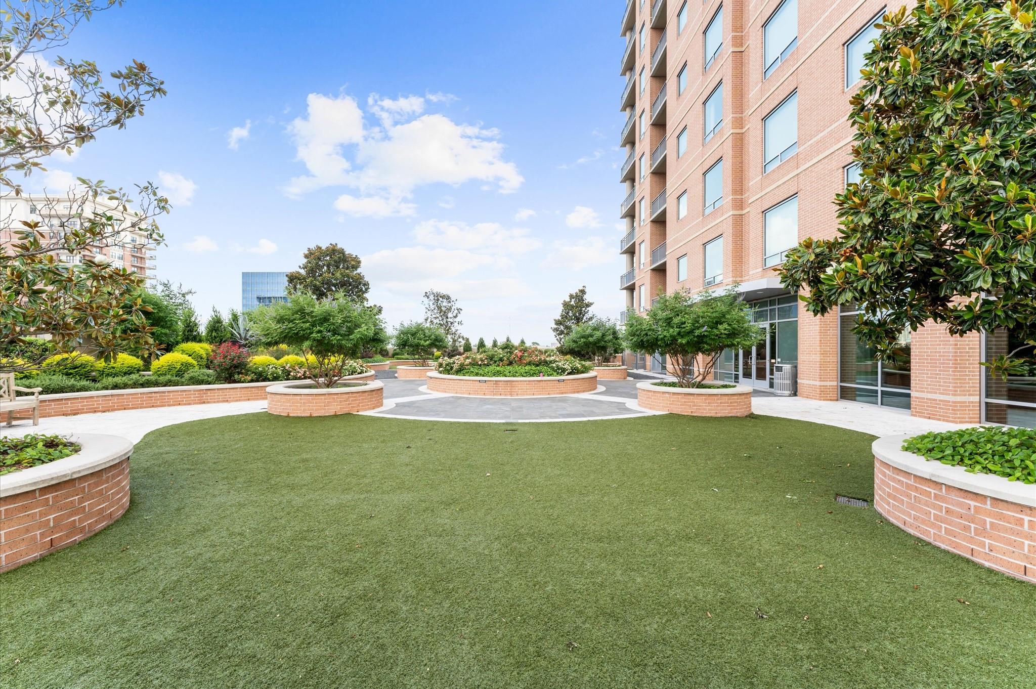 2207 Bancroft Street # 1104