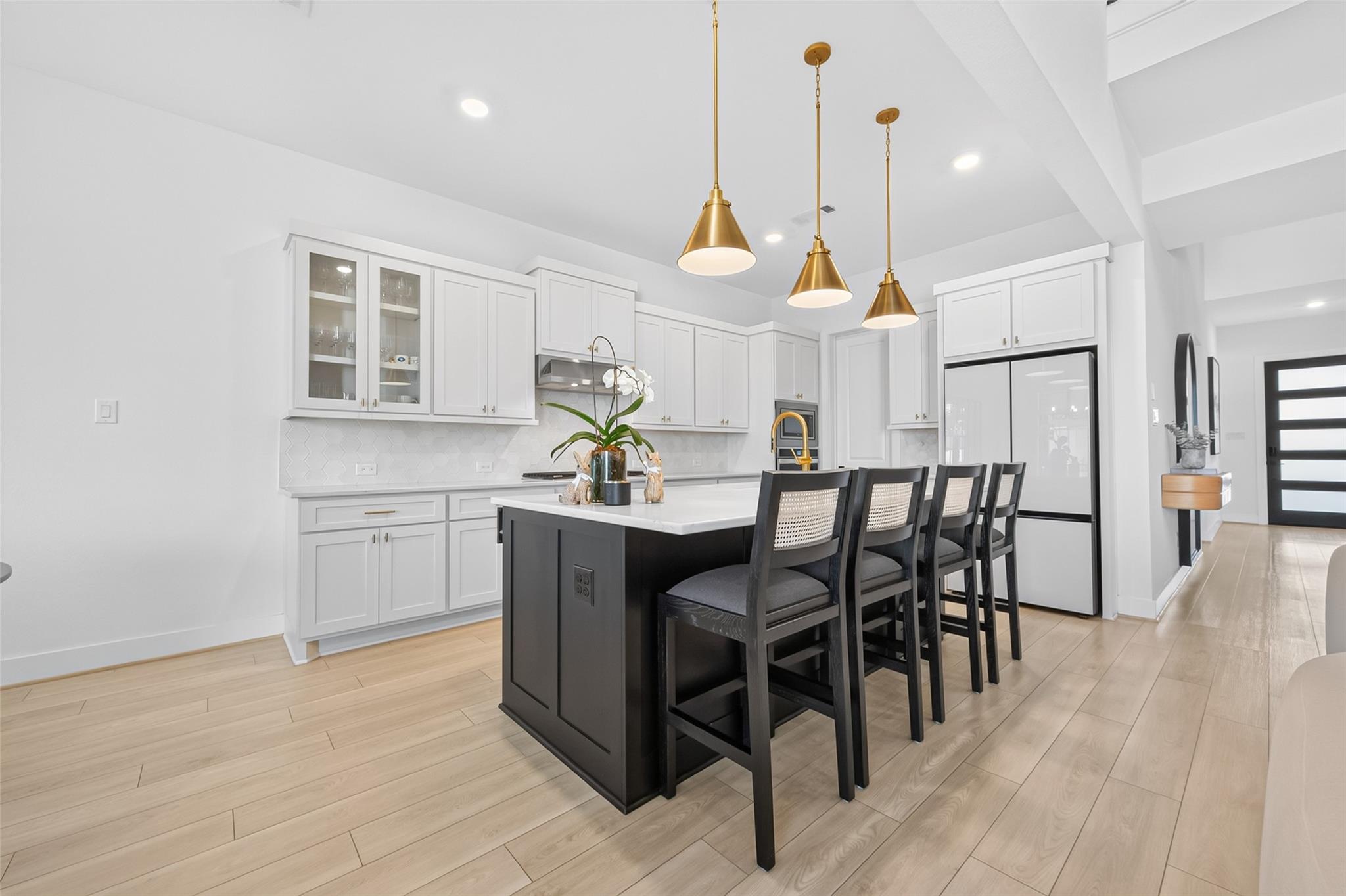 9623 Lakeside Arbor Way