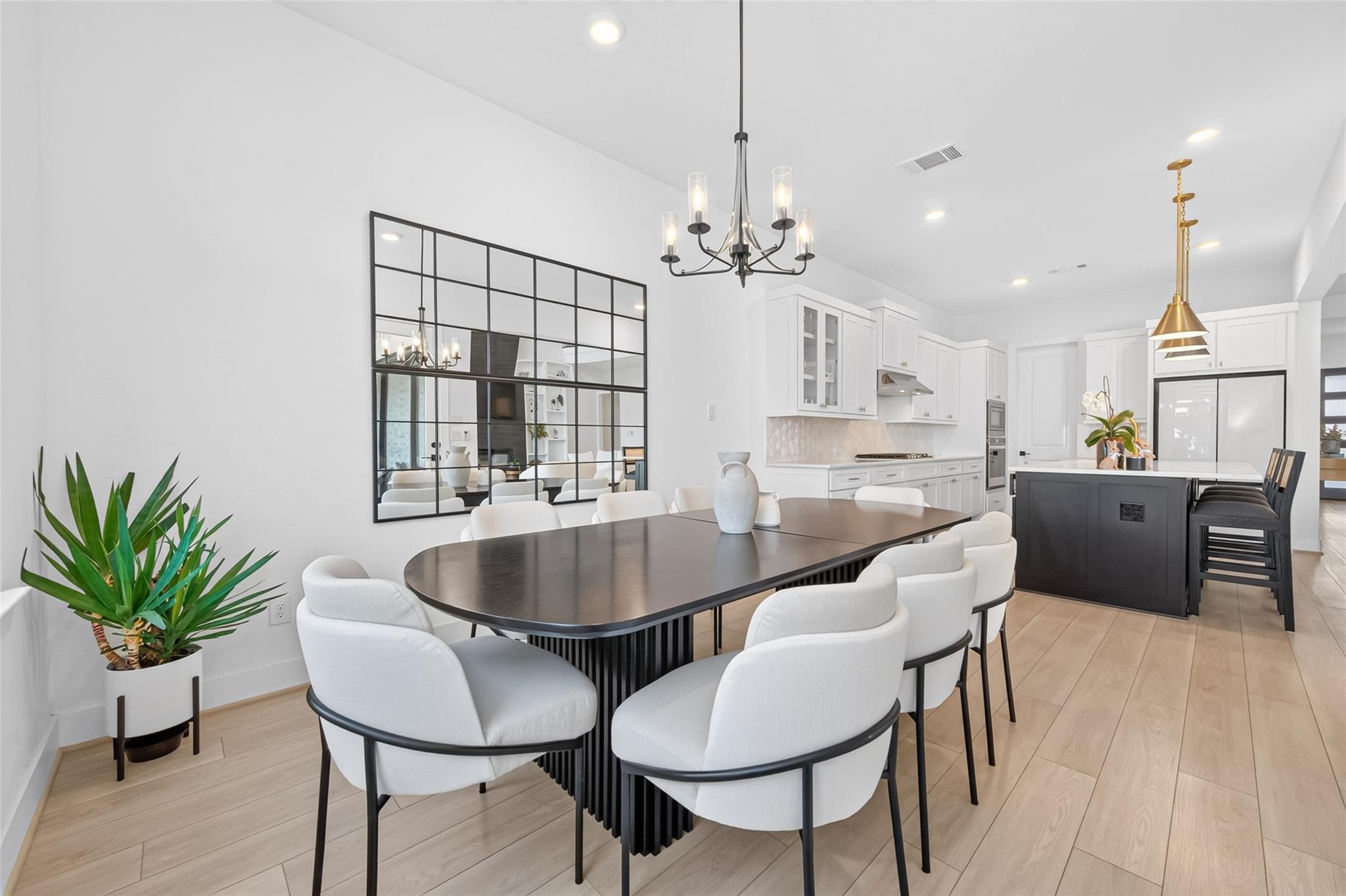 9623 Lakeside Arbor Way