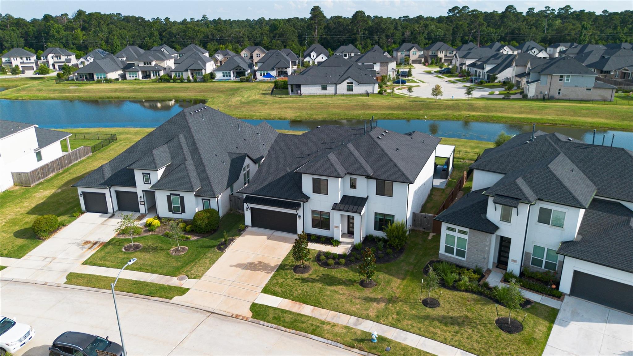 9623 Lakeside Arbor Way