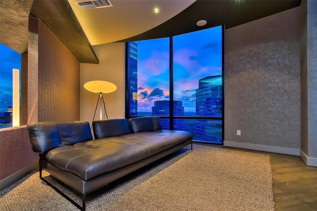 1409 Post Oak # 2503