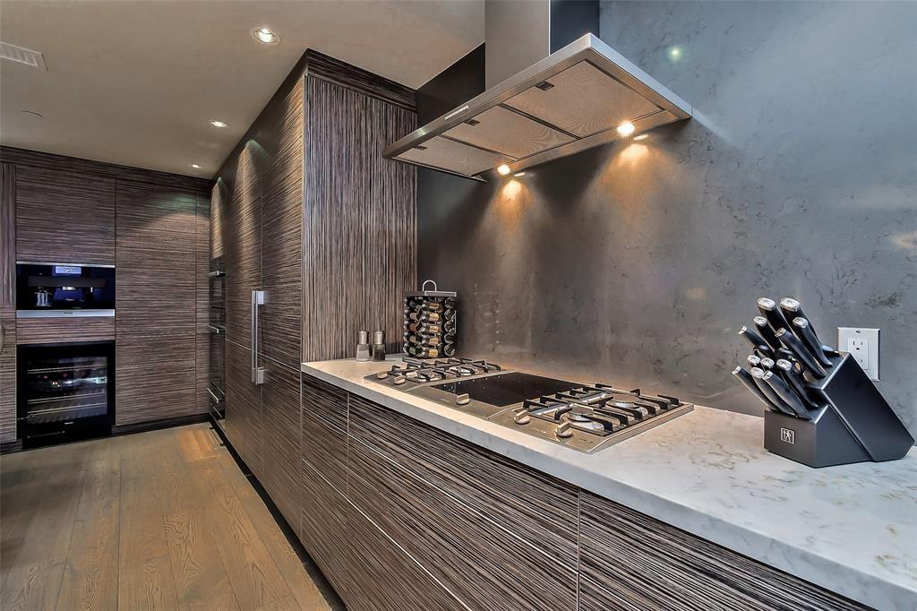 1409 Post Oak # 2503