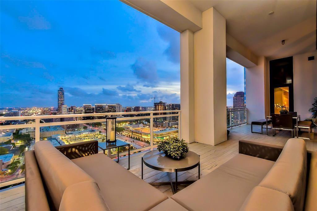 1409 Post Oak # 2503