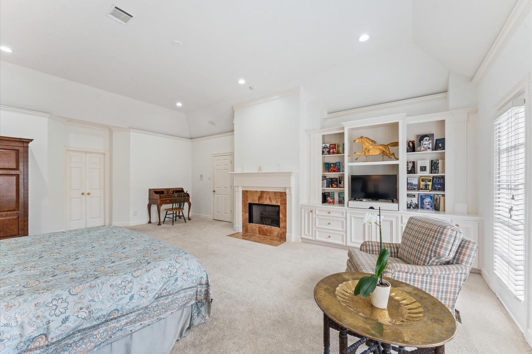 2222 Nantucket Drive # B