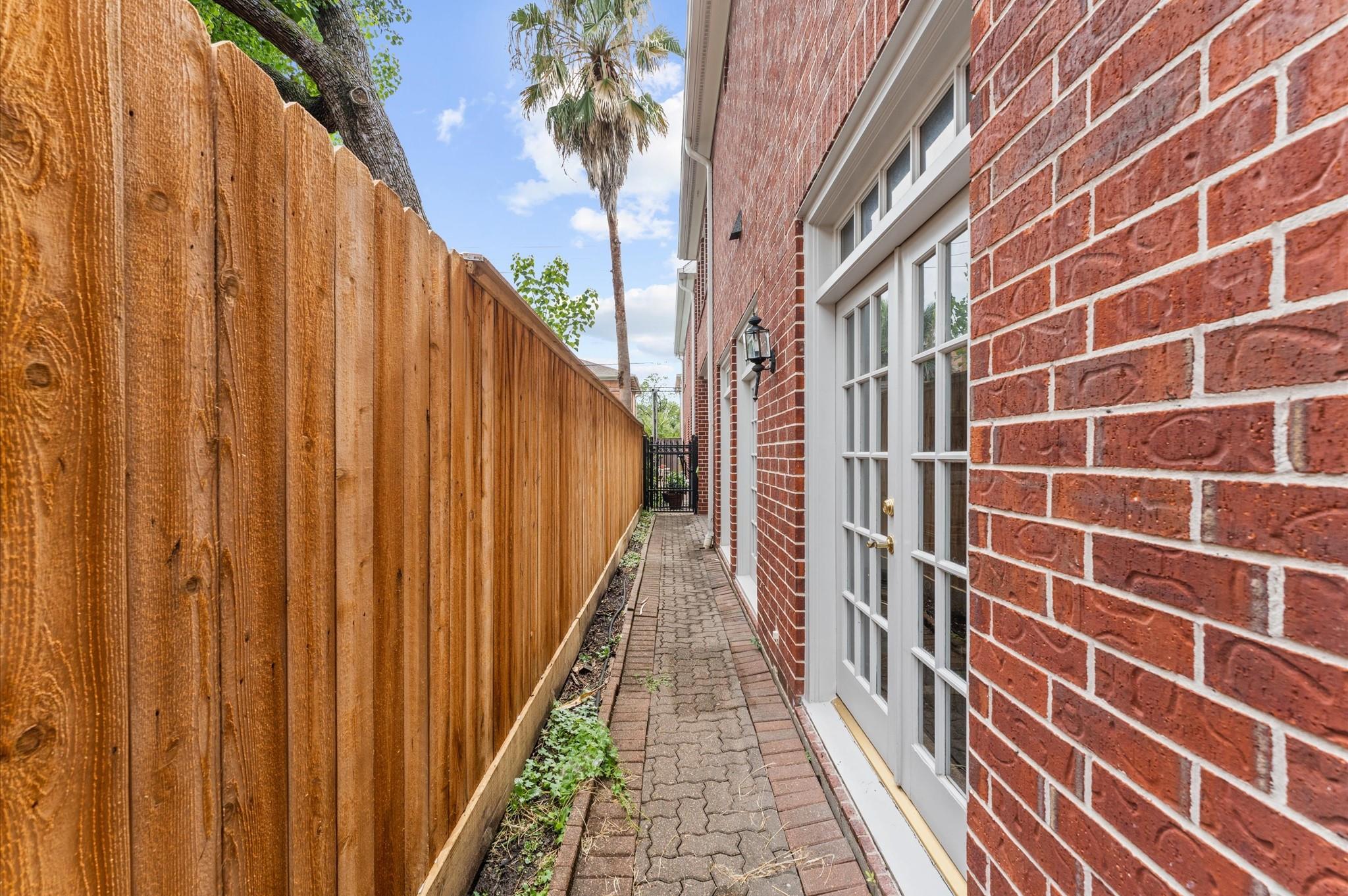 2222 Nantucket Drive # B