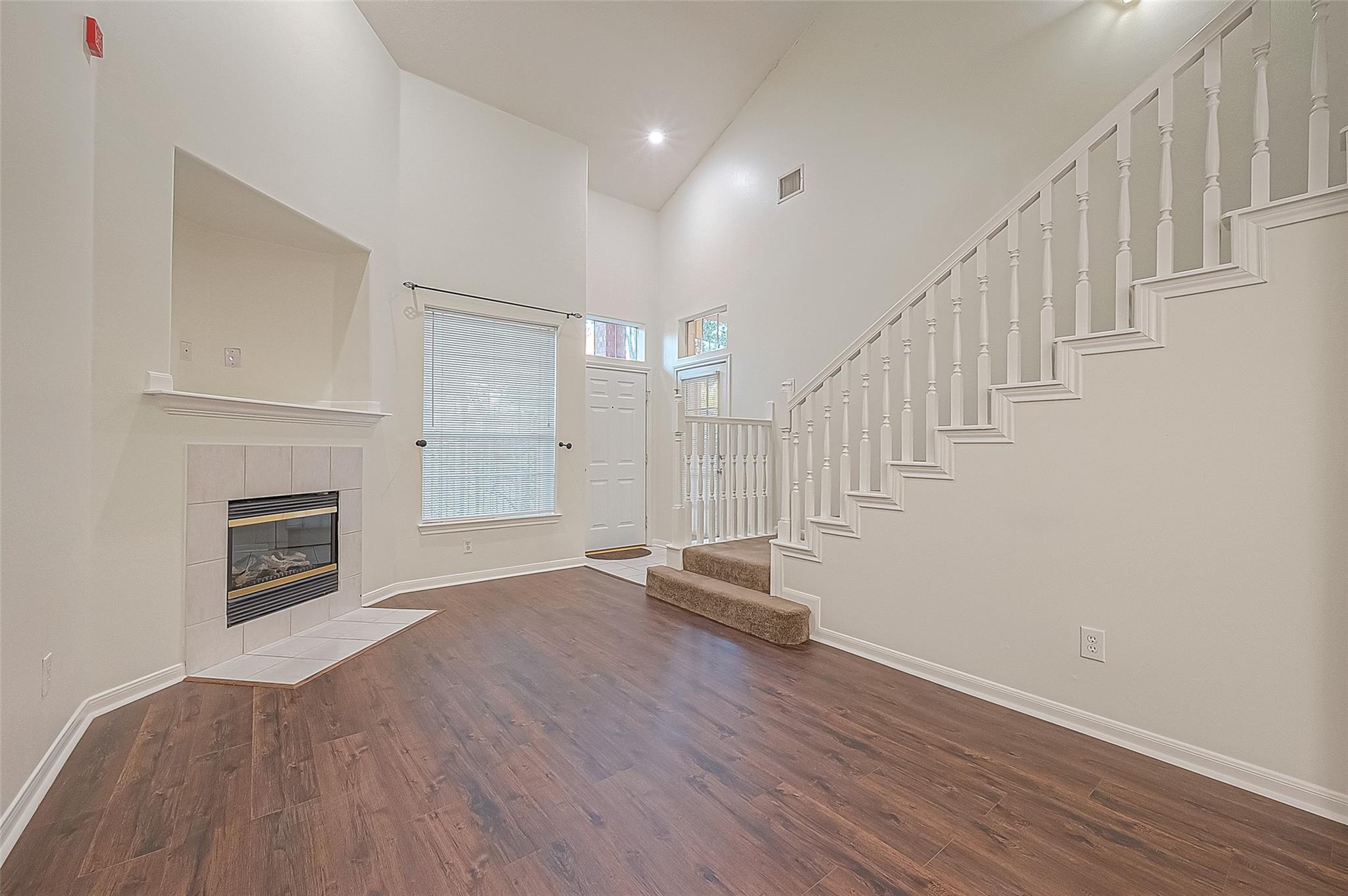 2710 Grants Lake Boulevard # T6