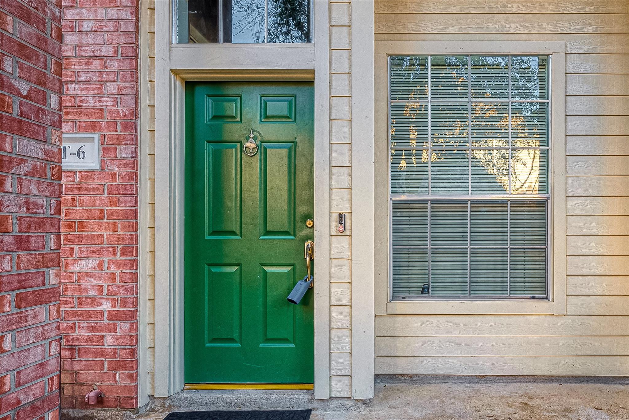 2710 Grants Lake Boulevard # T6