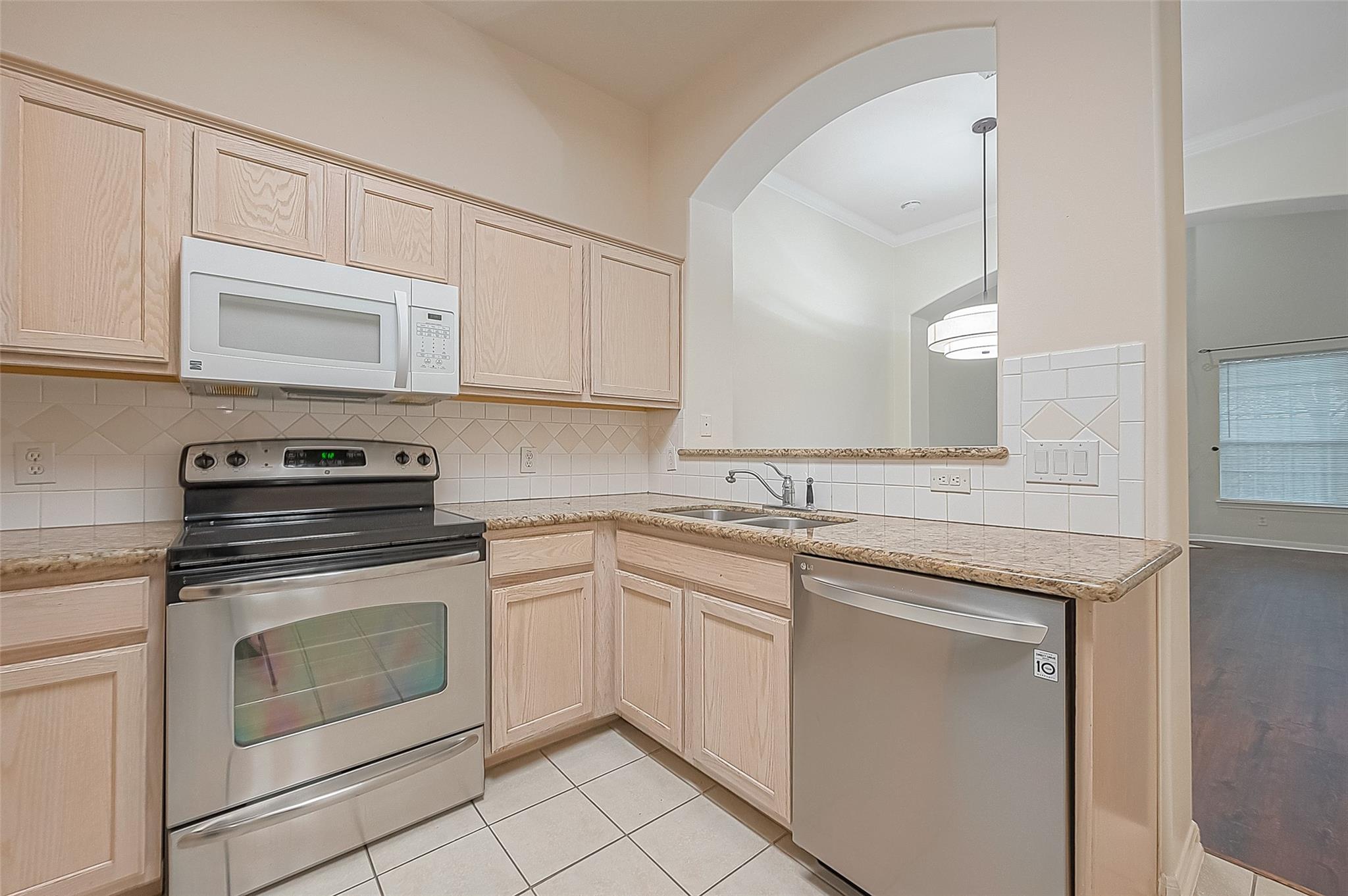 2710 Grants Lake Boulevard # T6