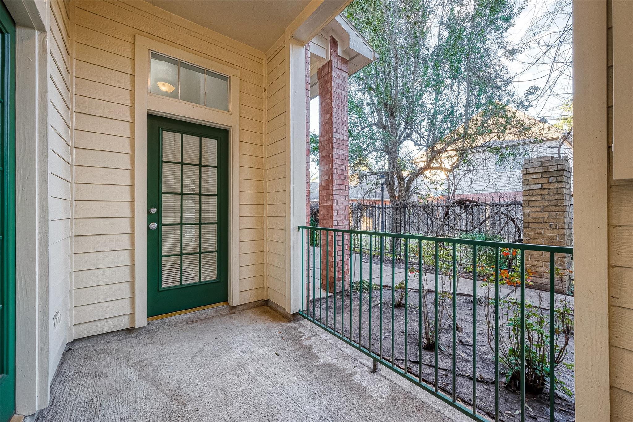 2710 Grants Lake Boulevard # T6