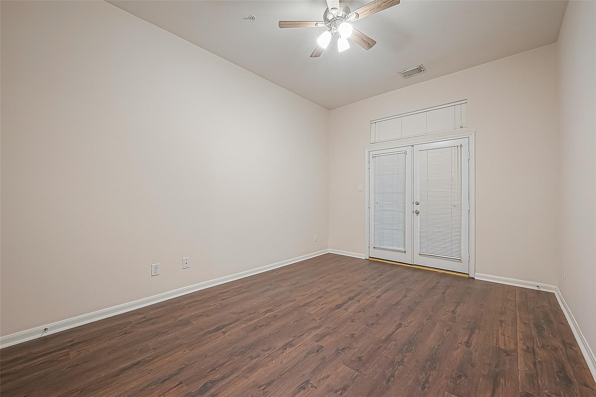 2710 Grants Lake Boulevard # T6