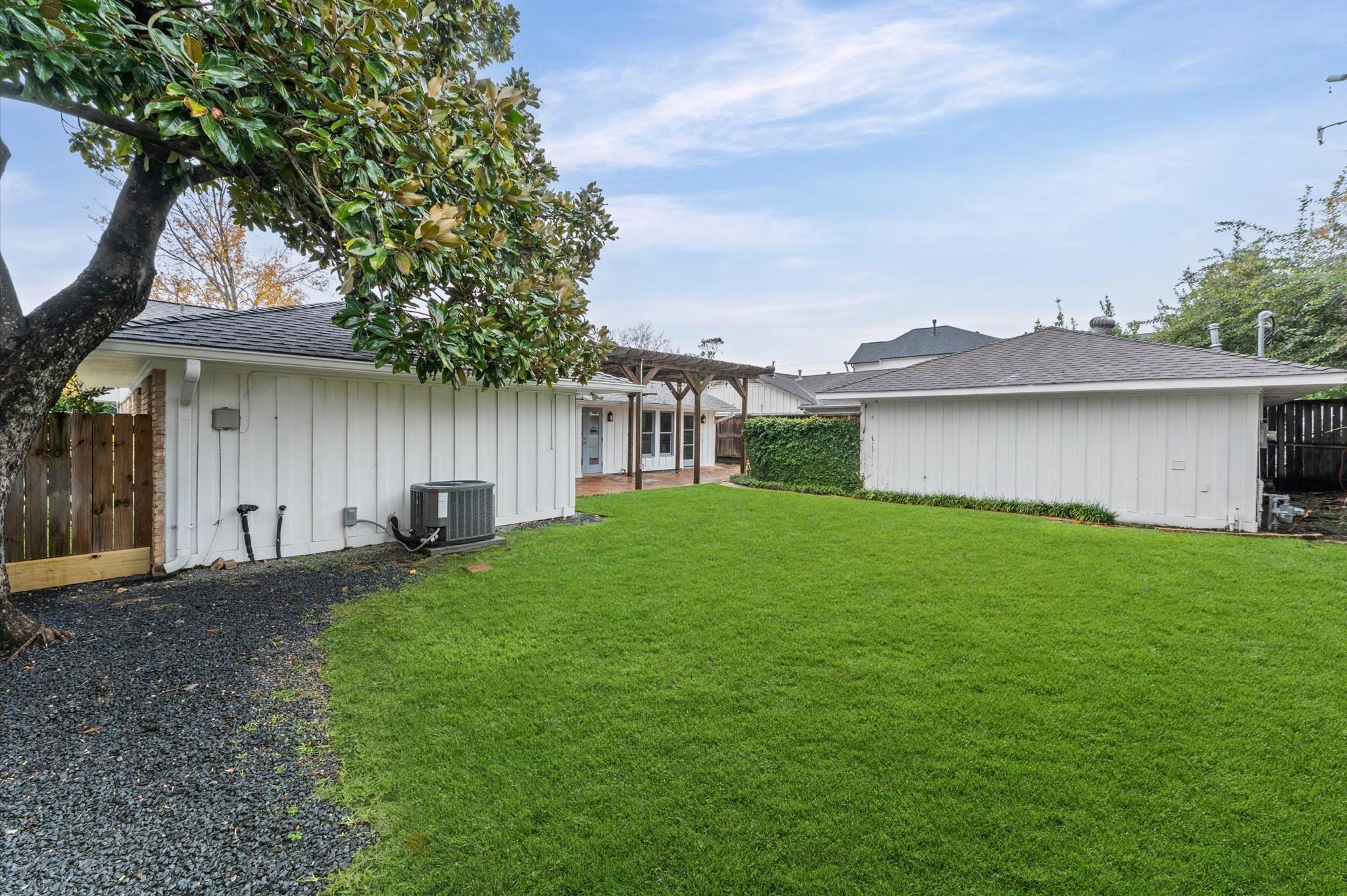 6158 Burgoyne Road