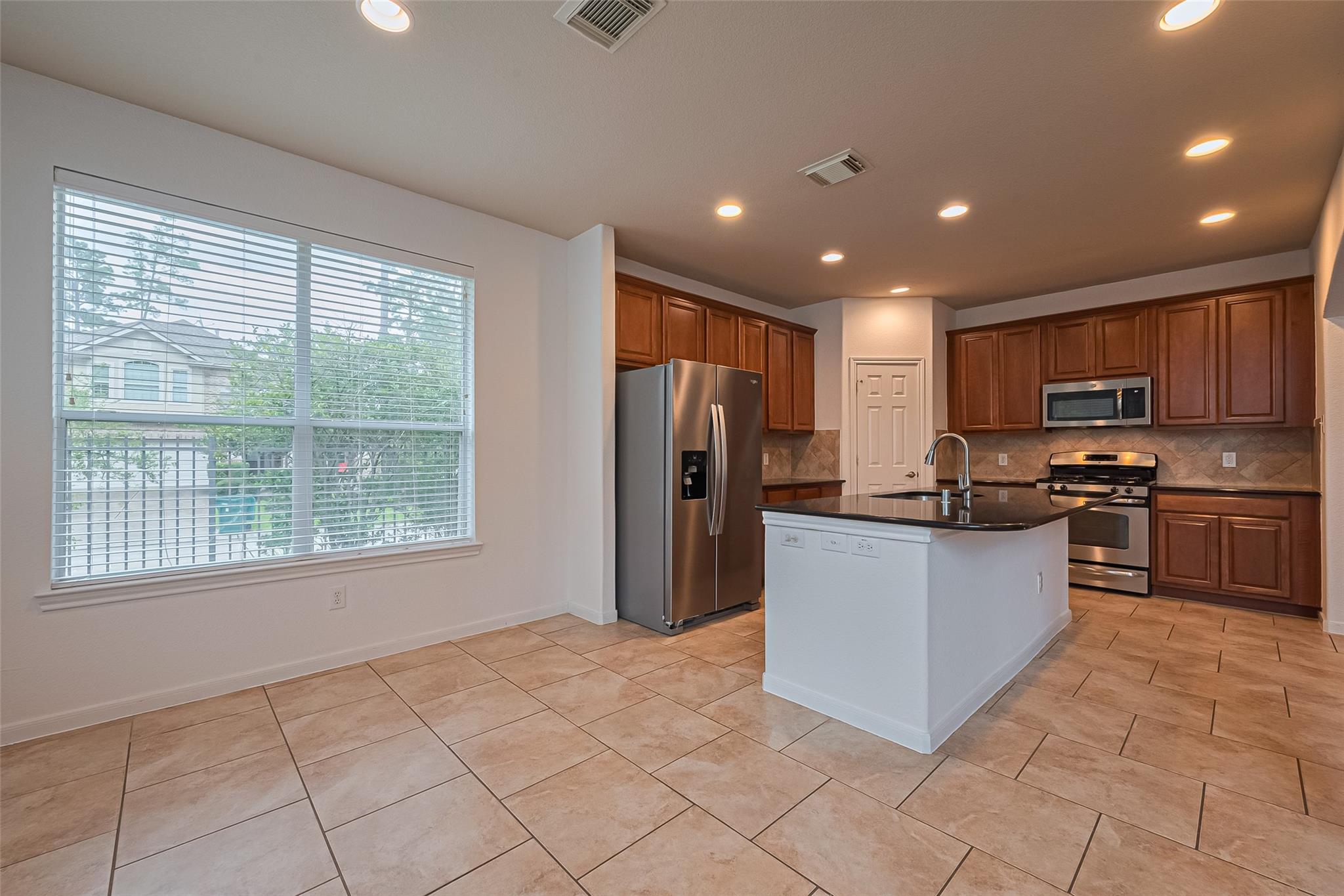 15 Gull Rock Place
