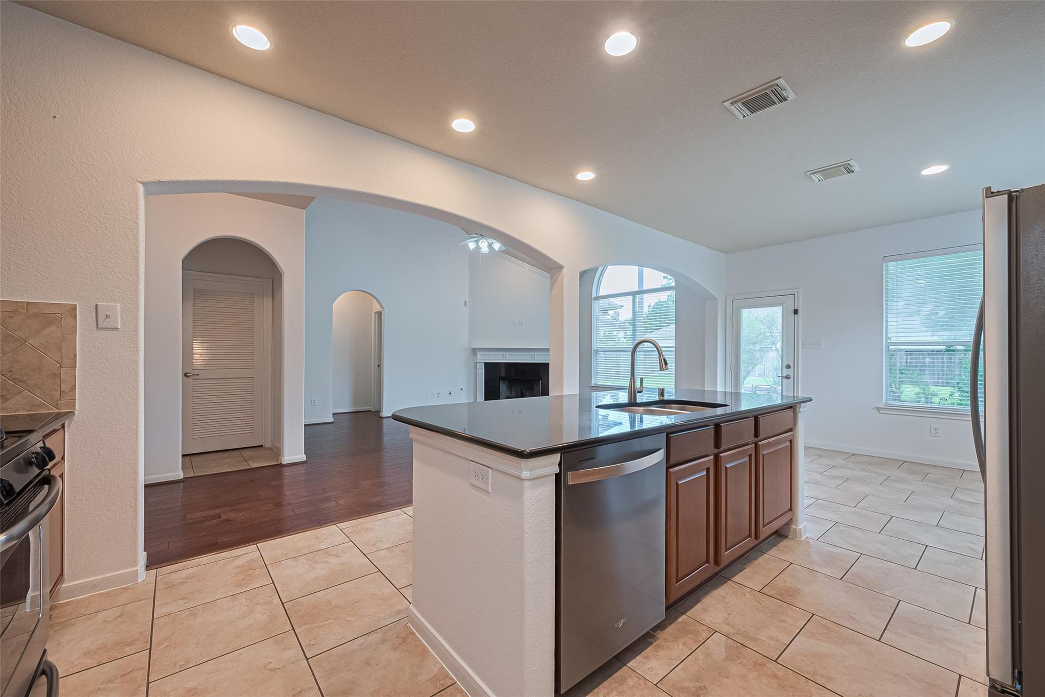 15 Gull Rock Place