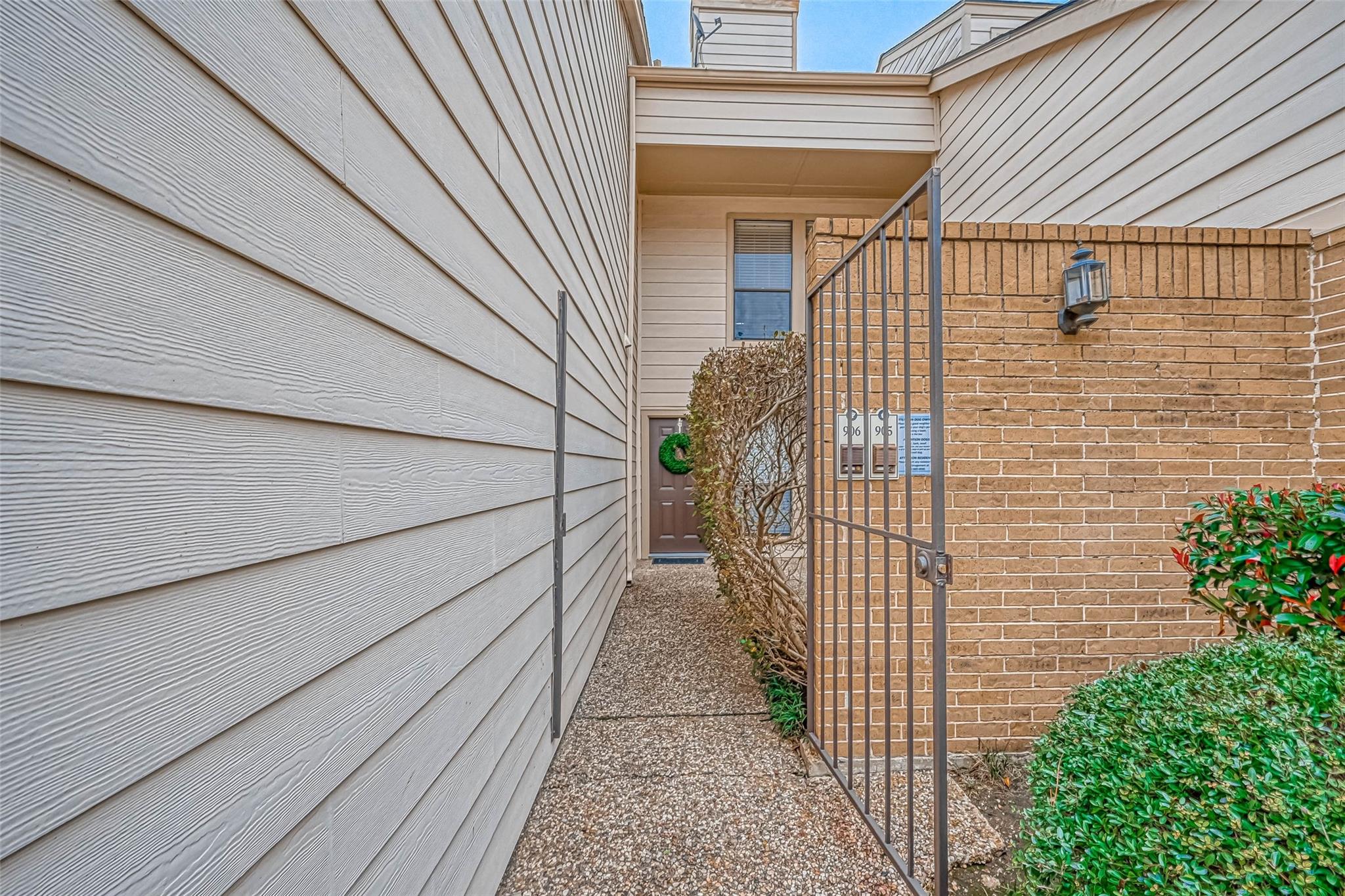 2277 S Kirkwood Road # 906