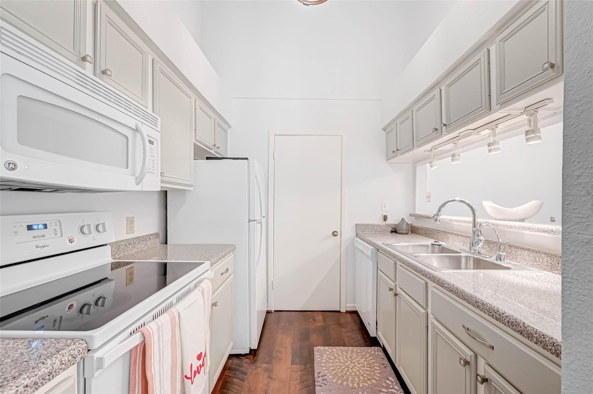2277 S Kirkwood Road # 906