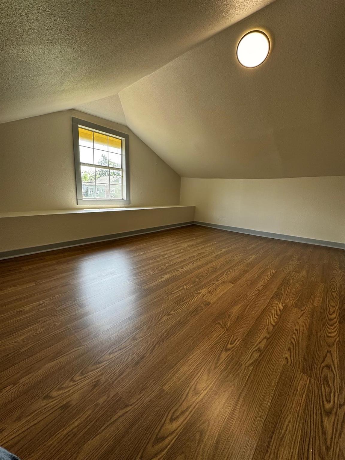 3401 Illinois Street