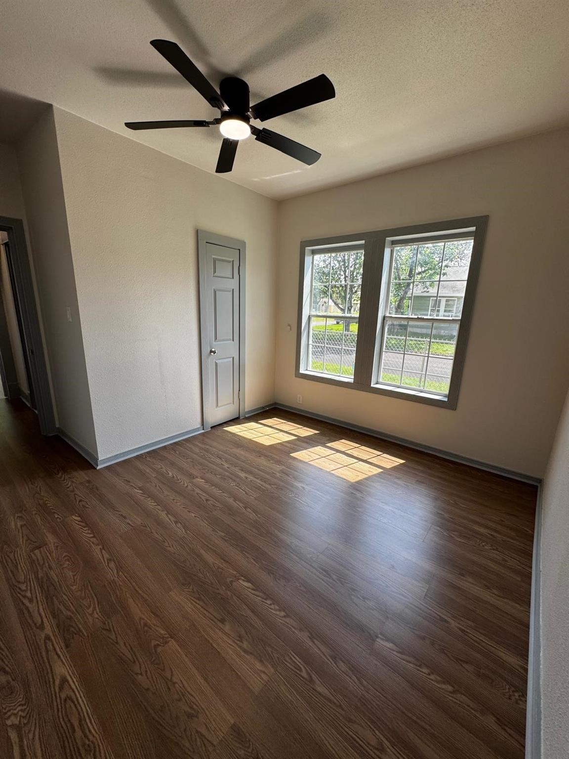 3401 Illinois Street