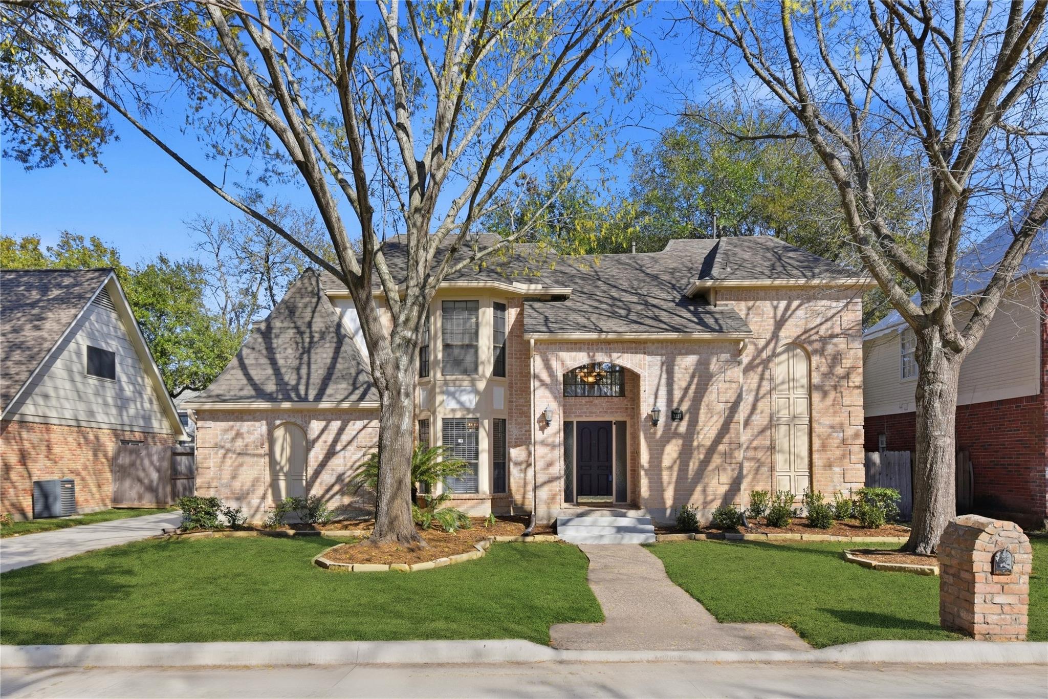 3227 Ashton Park Drive